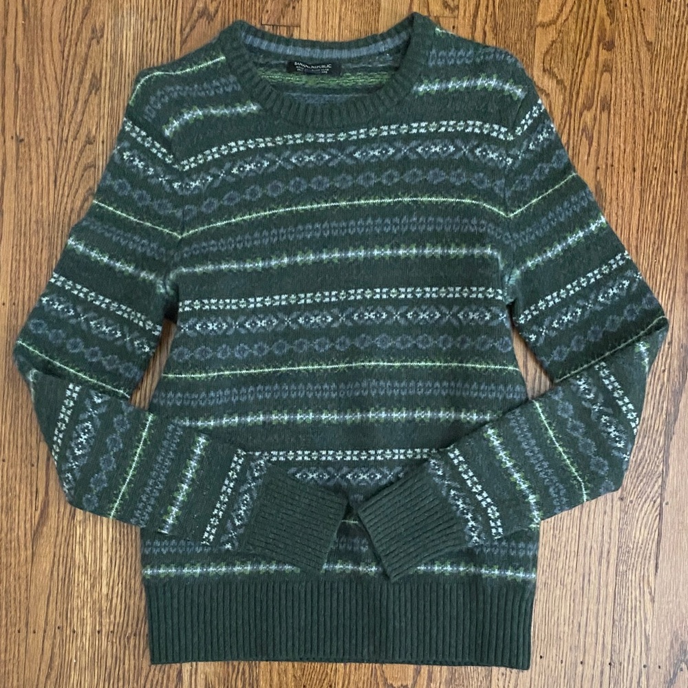 Fair Isle Crewneck Men’s Sweater (Army Green)